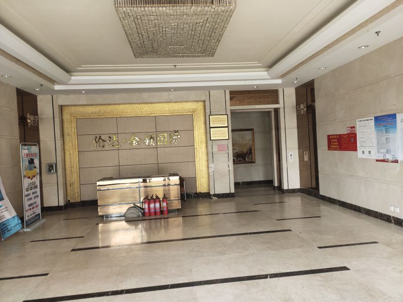 倫達(dá)金領(lǐng)公寓40平方月租1000