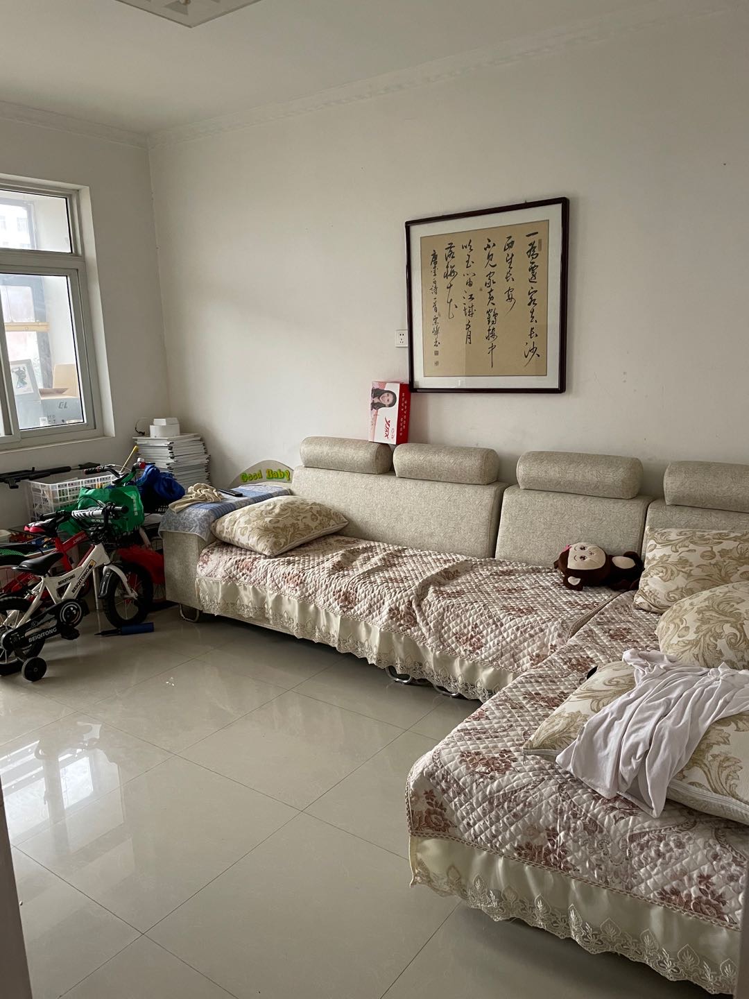 精裝修3室1廳1衛(wèi)67m263萬(wàn)元