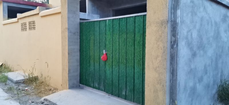 4室2廳2衛(wèi)46萬(wàn)元165m2毛坯出售