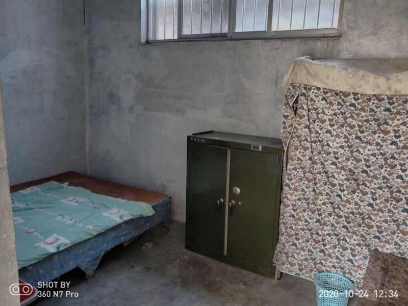 普通裝修3室1廳1衛(wèi)16m2160元/月