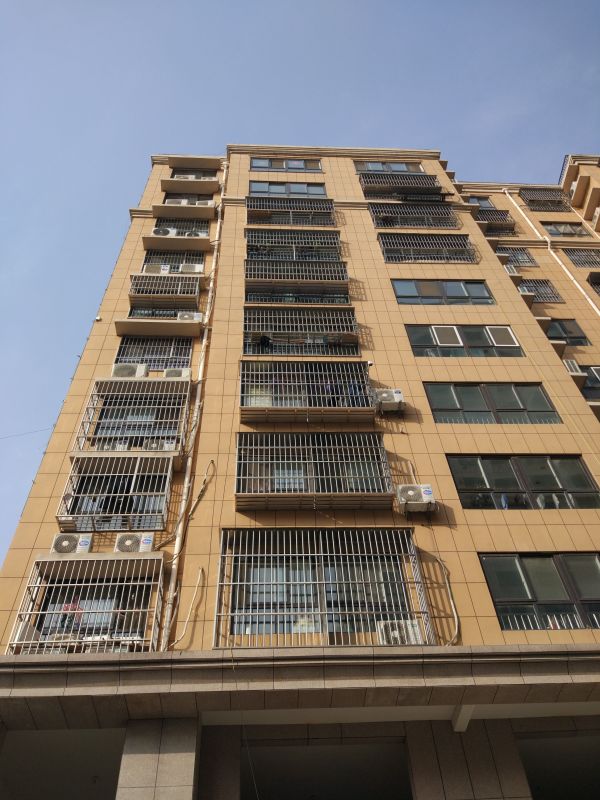 品質小區(qū)！1室0廳1衛(wèi)26m2，拎包入駐，隨時看房。