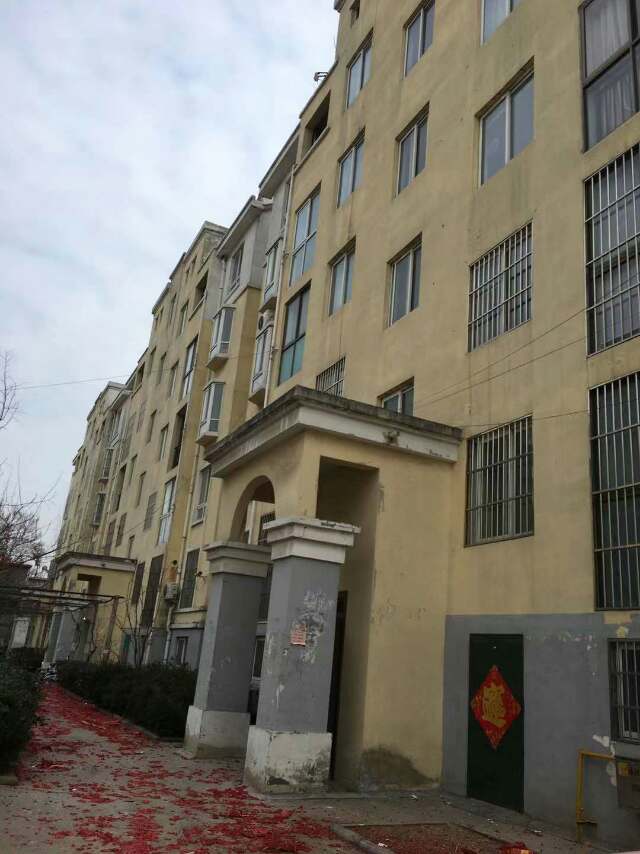 南沙河3室2廳1衛(wèi)無公攤133m2 36.8萬元