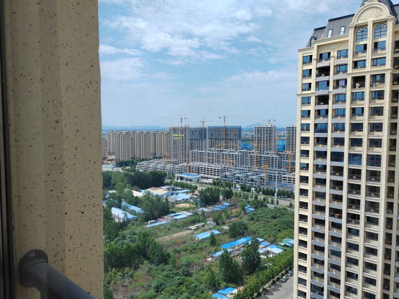 3室2廳1衛(wèi)95萬元112m2毛坯出售（祥云.奧體華府）