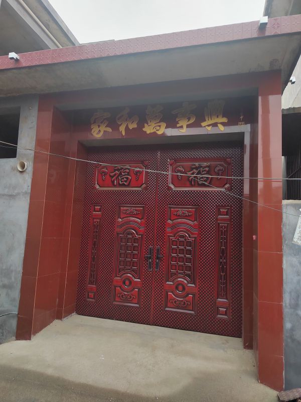 5室2廳1衛(wèi)108萬元350m2毛坯出售