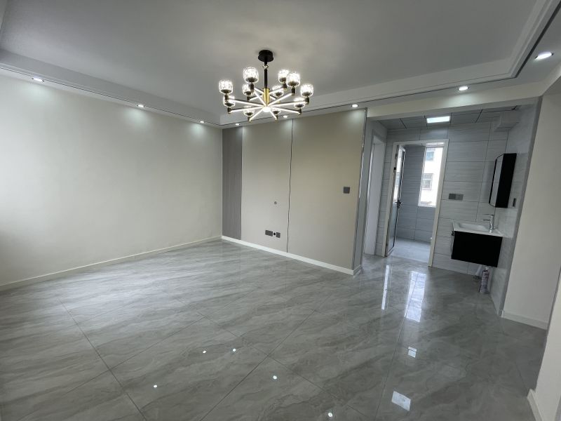 善南小區(qū) 前排 精裝修未住