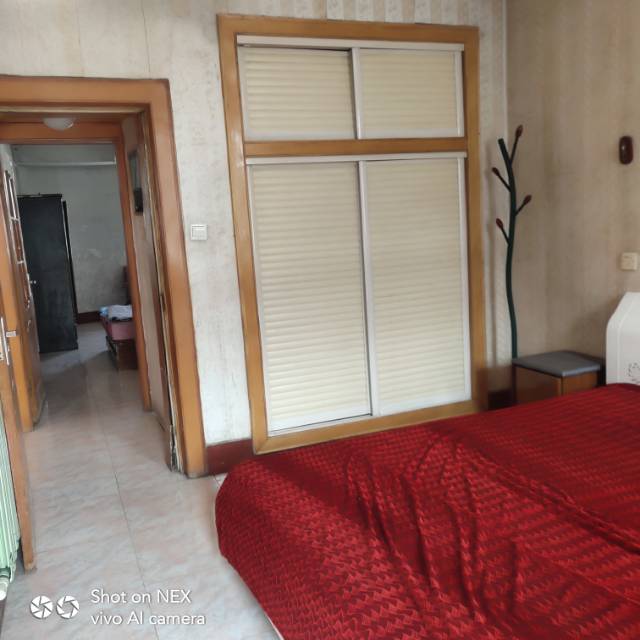 普通裝修3室2廳1衛(wèi)110m21100元/月