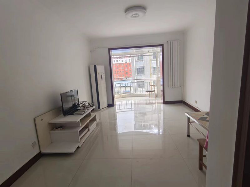 精裝修2室1廳1衛(wèi)85m2900元/月