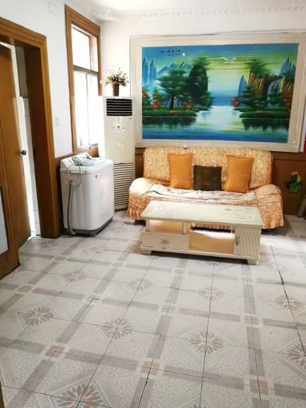 金孔府小區(qū)普通裝修房源出租