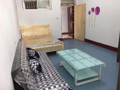 普通裝修1室1廳1衛(wèi)38m2700元/月