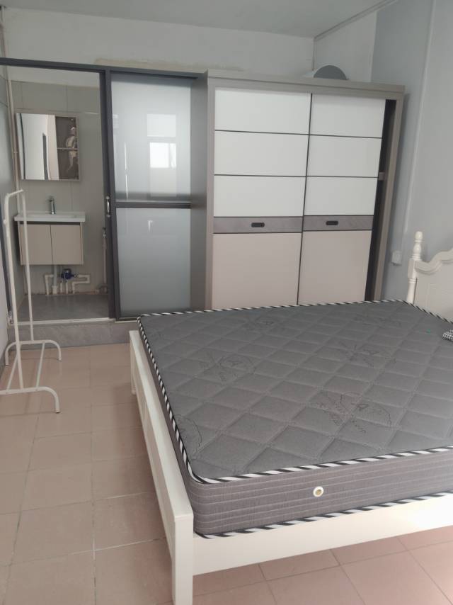 精裝修1室0廳1衛(wèi)60m2800