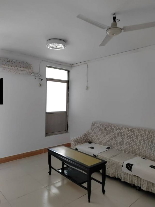 普通裝修2室1廳1衛(wèi)70m21000元/月