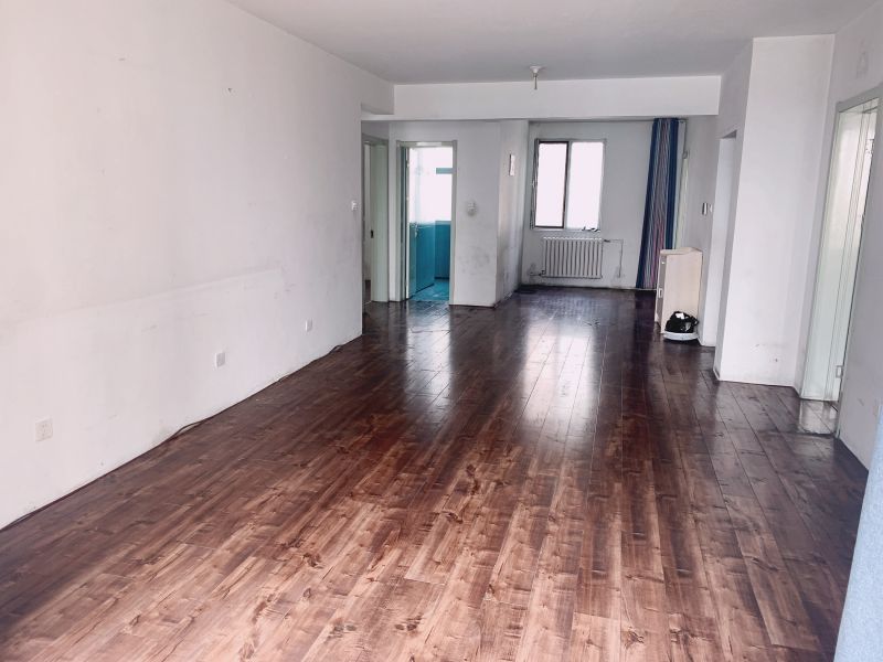 滕州狀元府房屋137平一套，要求整租，價格面議，隨時看房