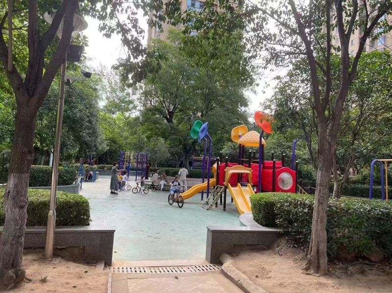 陽光國際，新一中附近