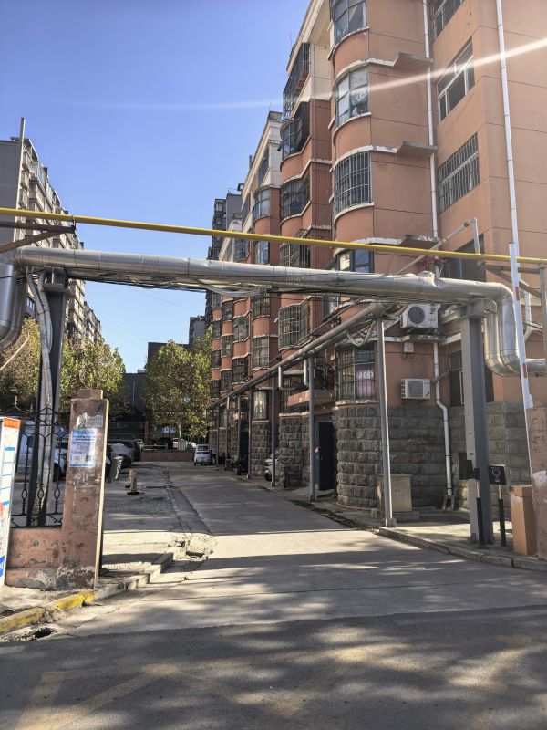 紅星小區(qū)毛坯2室2廳1衛(wèi)95m248萬(wàn)元