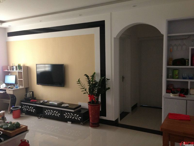 問天三期精裝修，隨時即可入住，位置好