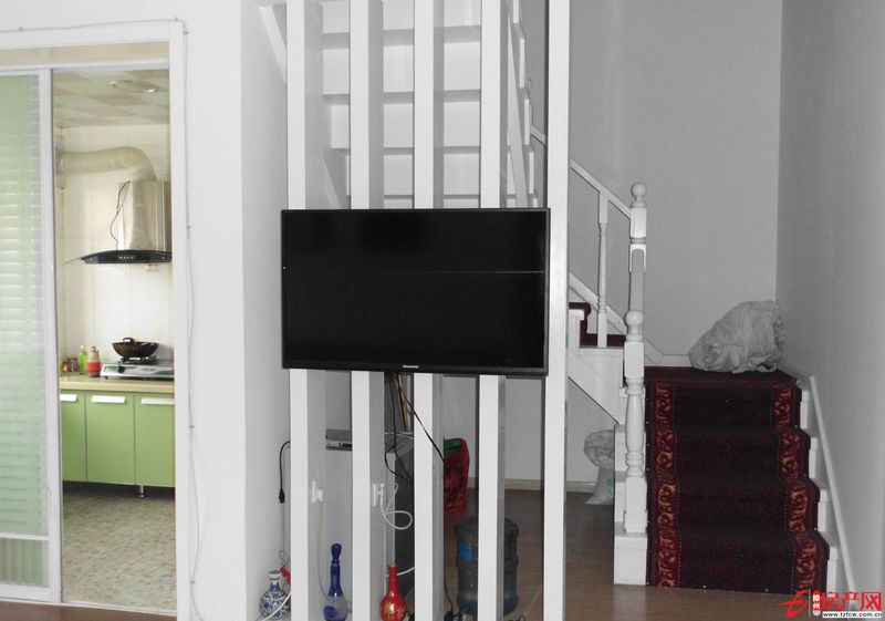 濱江國際花園豪華裝修復(fù)式房急售