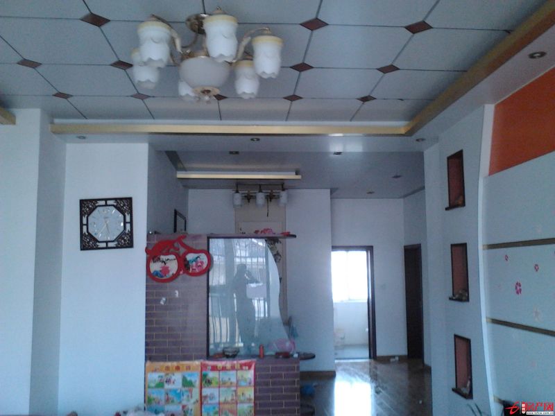 豪華裝修，精品出售