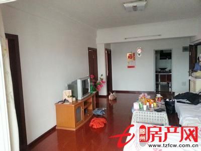 倫達(dá)國貿(mào)城路東七里溝獨(dú)院帶車庫精裝修