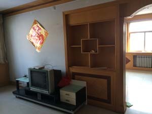 荊河小區(qū)，拎包即住，家具齊全