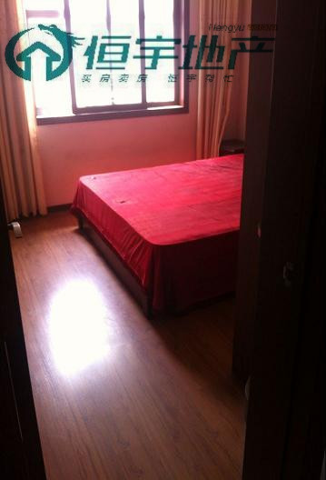 【信達(dá)小區(qū)】帶車庫精裝修黃金地段好房源低價(jià)出售