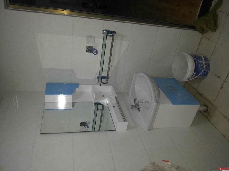 城北，多層住宅，新房新裝修，四室兩廳