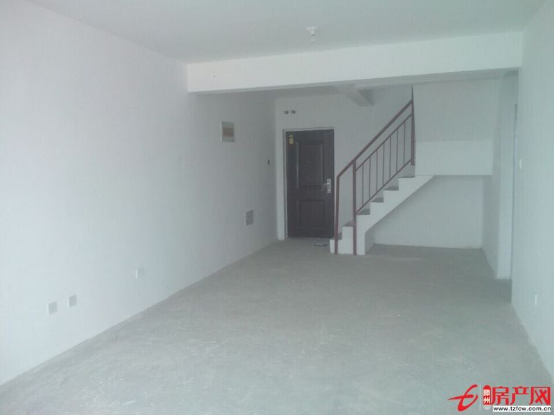 價(jià)格低，難得一見的復(fù)式，奢侈的房源，你還在猶豫嗎？