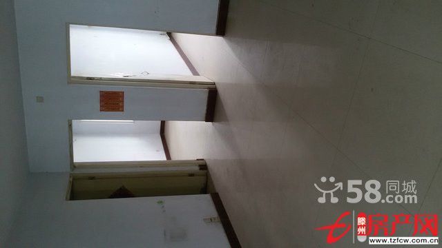 匯龍安東花園證滿五年省過戶費(fèi)低價(jià)出售