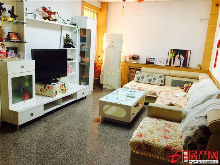 市中區(qū)低價急售新興北區(qū)精裝修