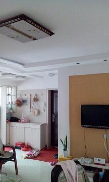 香格里拉三樓精裝修