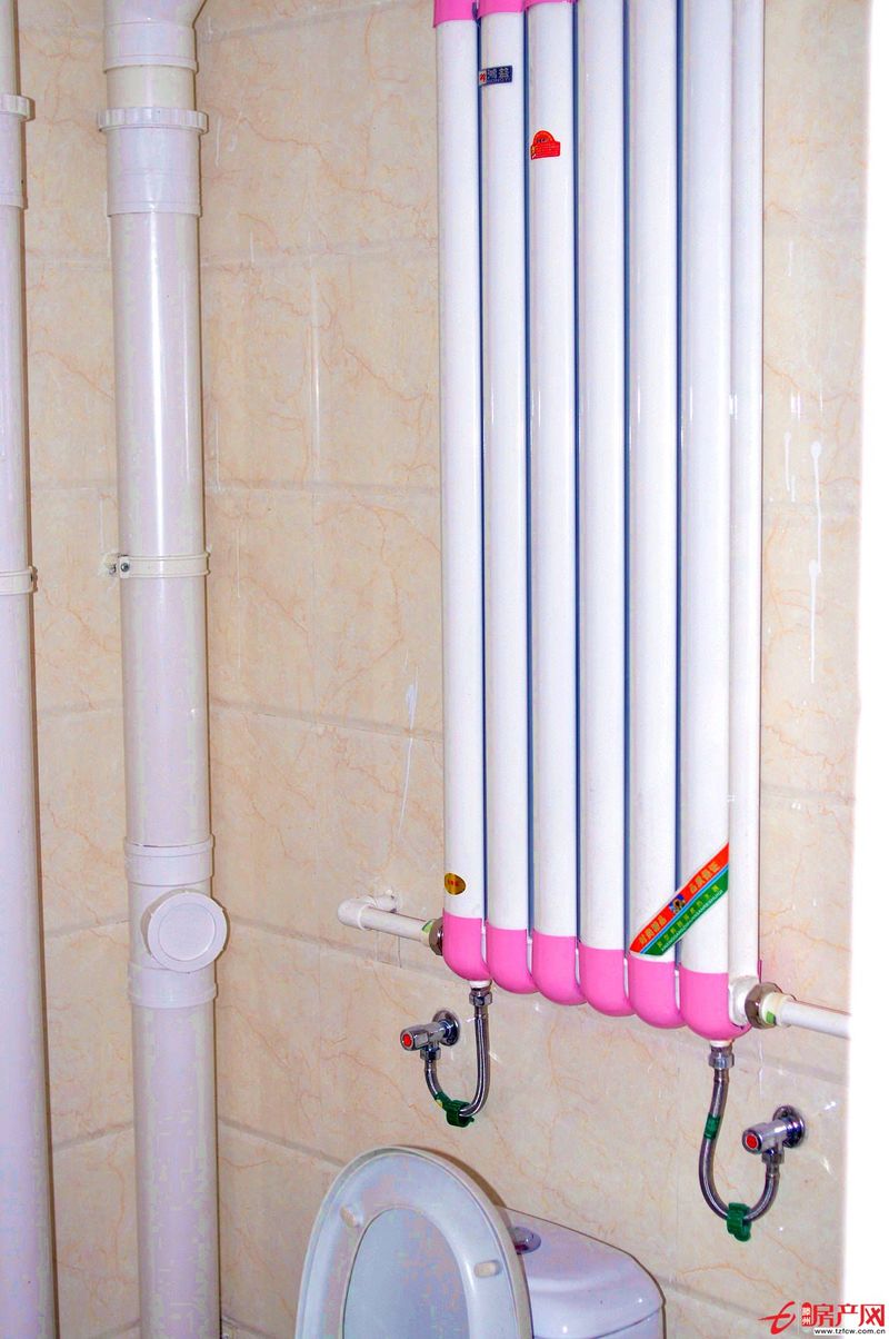 問天廣場小區(qū)新房出租、家用電器生活設(shè)施齊全！