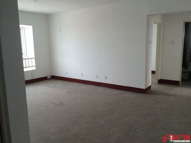 西部放歌兩室一廳一衛(wèi)毛坯采光好