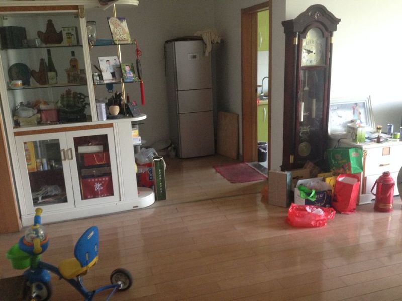 濱江二期多層二樓好樓層價格超值高檔小區(qū)證滿五