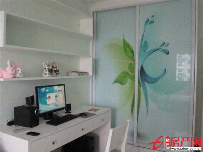 和諧康城精裝修才精裝一年的房子可更名超高的性價比