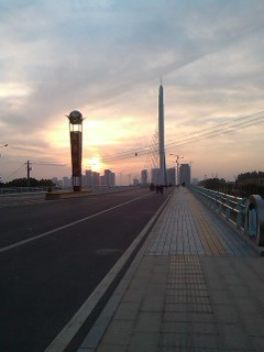 明珠花園簡單裝修低價出售