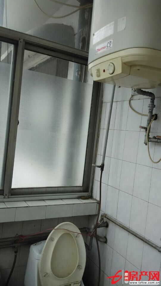 低價出租，誠信花園，二樓，拎包入住