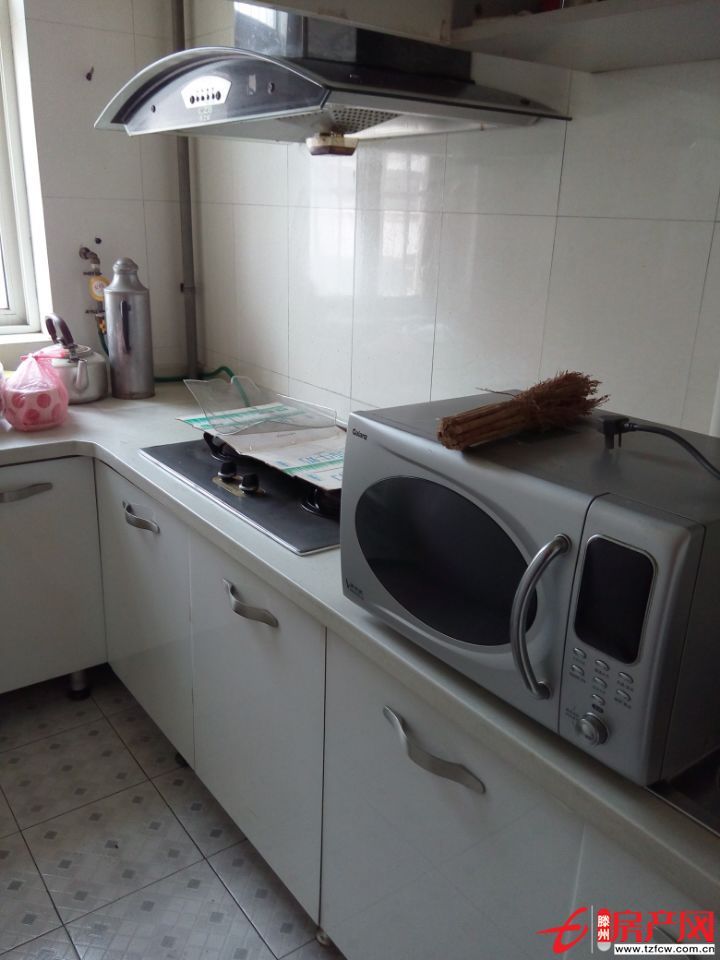 荊善安居小區(qū)精裝修位置優(yōu)越拎包即住