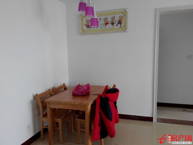 新房出租，拎包入住