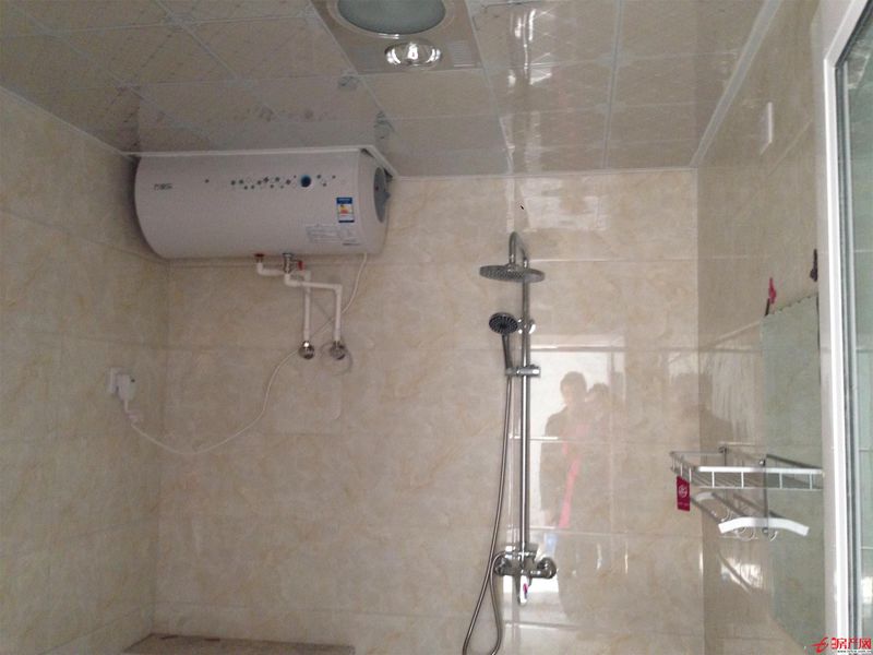 威尼斯新房精裝修拎包入住南北通透視野開闊實(shí)小學(xué)區(qū)商業(yè)中心