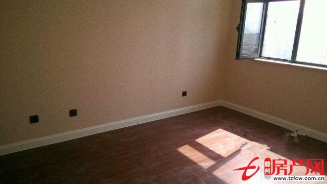 黃金地段翔宇經(jīng)典精裝寫字樓超低價(jià)對(duì)外出租