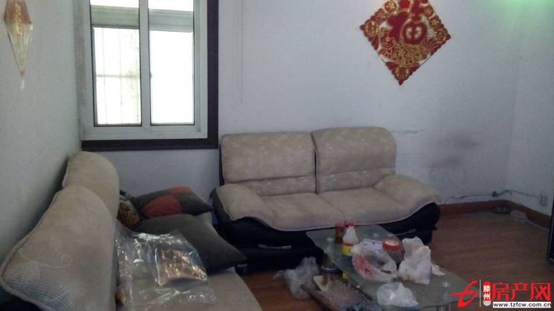 急售！荊善安居，三樓，房產(chǎn)證滿五年，可貸款，暖氣已開(kāi)口