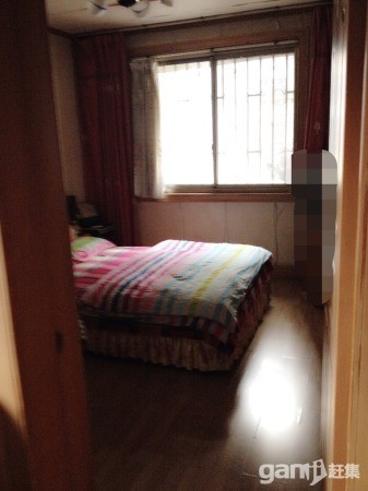 幸福西區(qū)市中心滿五年可貸款好房子還便宜看照片