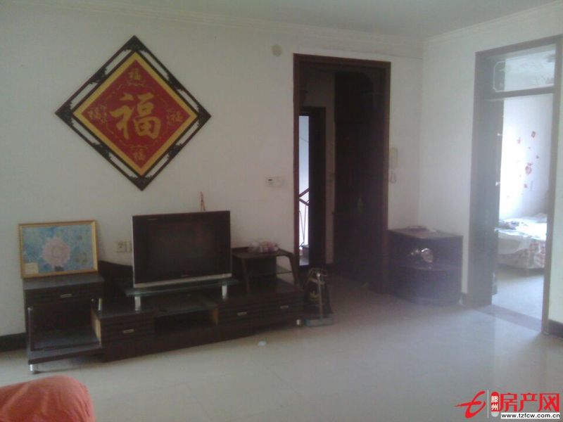 市中心安樂(lè)組團(tuán)，四樓，三居室，設(shè)施齊全，拎包入住