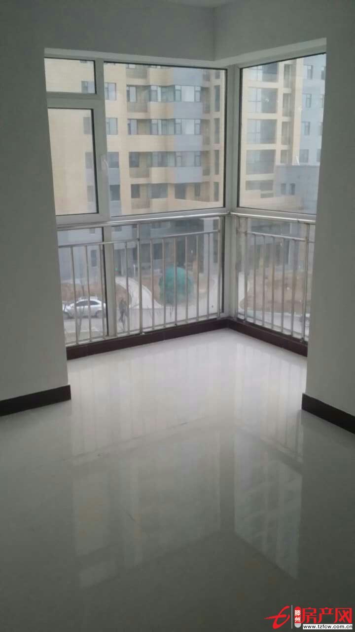 人和藍(lán)灣小區(qū)出租