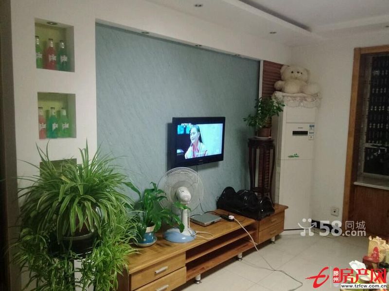 香格里拉，精裝修，供暖，全套家具家電，拎包即住