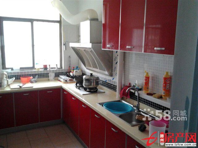 善南小區(qū)，三室兩廳，三樓，精裝修，戶型經(jīng)典，采光很好