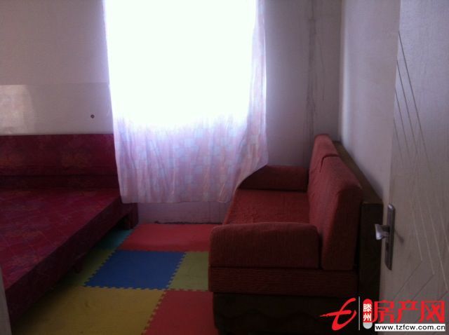 大同路火車站南問天三期西區(qū)主臥