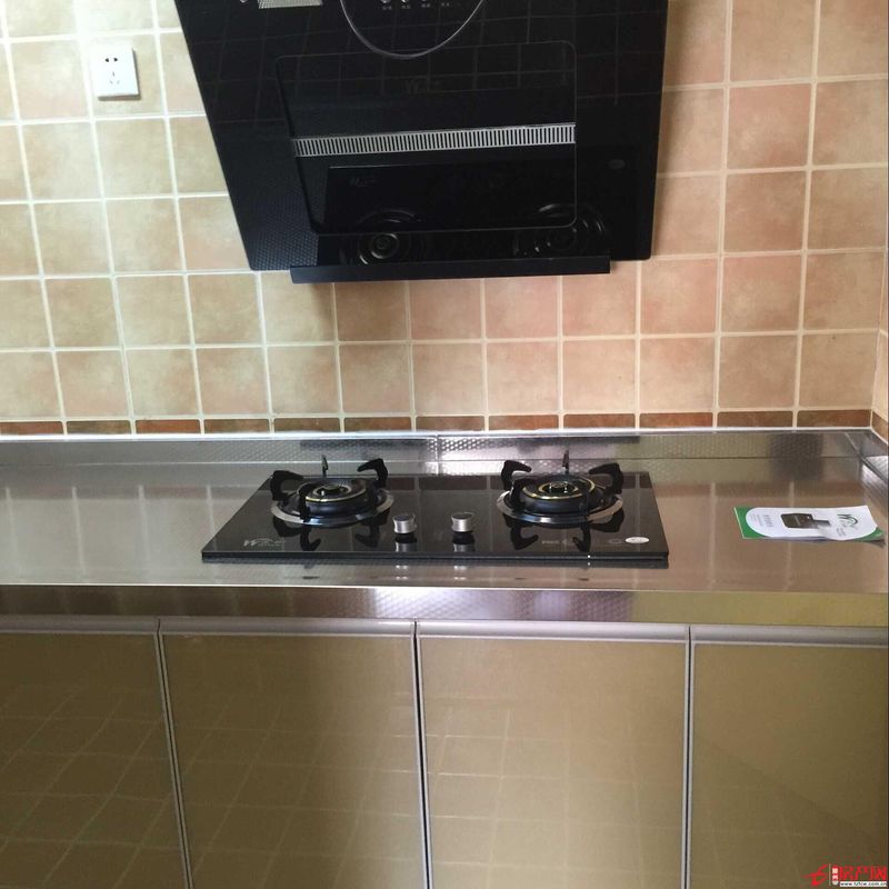 全新裝修，家電齊全