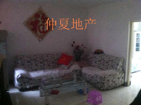 貴和花園三室一廳低樓層房齡新干凈溫馨絕佳戶型婚房養(yǎng)老求學(xué)絕佳
