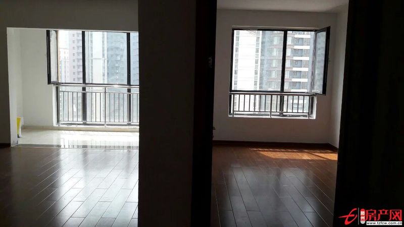 墨鄉(xiāng)圣府新房裝修出租