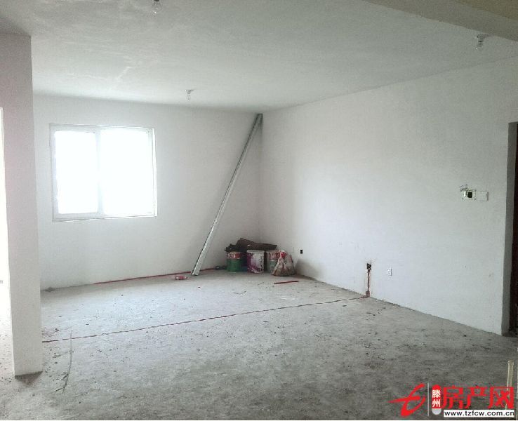 和諧康城三室兩廳一衛(wèi)，兩室向陽，性價比高